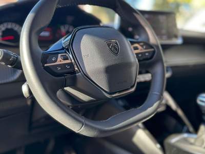 Peugeot 208 TENUTA DA AMATORE,NON FUMATORE,DA VETRINA!!! Grigio usata Cerignola