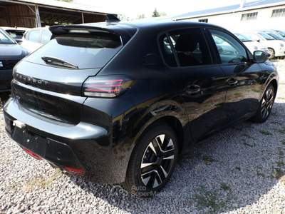 Peugeot 208 PureTech 100 Stop&Start 5 porte Allure Nero usata Melegnano