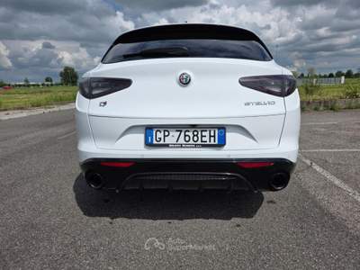 Alfa Romeo Stelvio 2.2 Turbodiesel 210 CV AT8 Q4 Sprint Bianco usata Alfianello