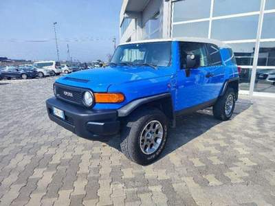 Toyota FJ Cruiser 4.0 V6 A/T GPL 4WD Inseribili usata Montecchio Maggiore