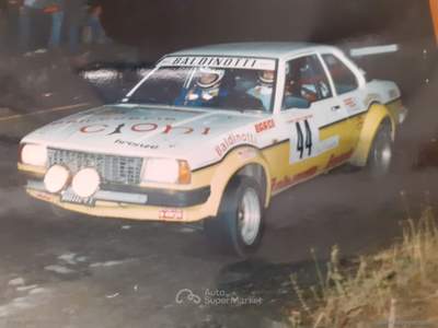 Opel Ascona Ascona 2.0i 4p. CD OPEL ASCONA 2.0 SR GRUPPO 2 RALLY Bianco usata CALDONAZZO