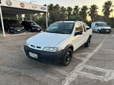 Fiat Strada Strada 1.9 JTD Pick-up Cabina Lunga Bianco usata San Michele Salentino