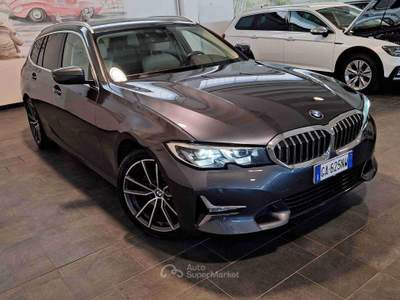 BMW Serie 3 320d 320d xDrive Touring Luxury Grigio usata Rezzato