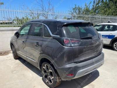 Opel Crossland 1.2 T. 12V 110 CV S&S Ultimate Grigio usata Lucugnano