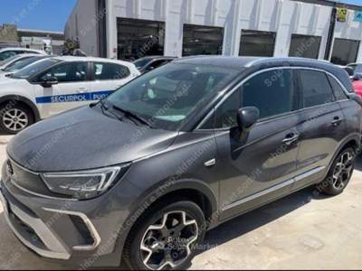 Opel Crossland 1.2 T. 12V 110 CV S&S Ultimate Grigio usata Lucugnano