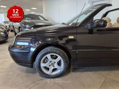 Volkswagen Golf Cabriolet 1.6 cat Karmann Nero usata Casalgrande