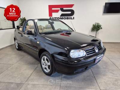 Volkswagen Golf Cabriolet 1.6 cat Karmann Nero usata Casalgrande Volkswagen Golf Cabriolet 1.6 cat Karmann Nero usata Casalgrande