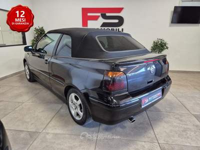 Volkswagen Golf Cabriolet 1.6 cat Karmann Nero usata Casalgrande
