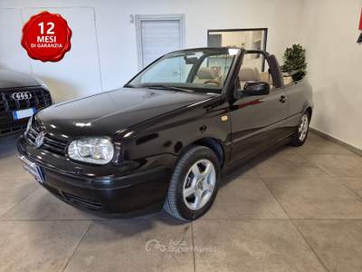 Volkswagen Golf Cabriolet 1.6 cat Karmann Nero usata Casalgrande