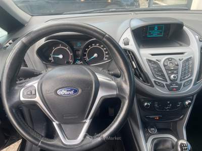 Ford B-Max Titanium Nero usata Casalgrande