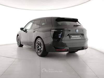 BMW iX xDrive50 Pacchetto Sportivo Nero usata Modena