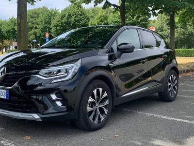 Renault Captur full hibrid  Nero usata Alpignano