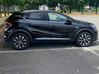 Renault Captur full hibrid  Nero usata Alpignano
