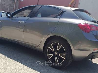 Alfa Romeo Giulietta vendo alfa romeo Giulietta 2013 Argento usata Bari