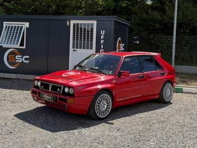 Lancia Delta HF Integrale EVO1 Auto proveniente da collezione privata. Rosso usata Solbiate con Cagno