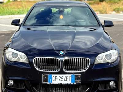 BMW Serie 5 520d BMW 520d 2.0TWIN-TURBO 184HP 2013 M-SPORT  Nero usata Gricignano di Aversa