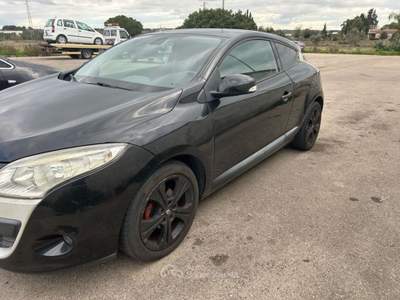Renault Mégane Renaul Megane Nero usata Parabita