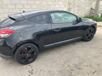 Renault Mégane Renaul Megane Nero usata Parabita