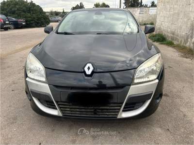 Renault Mégane Renaul Megane Nero usata Parabita