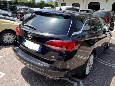 Opel Astra Astra 1.6 CDTi Sports Tourer Grigio usata ANGRI