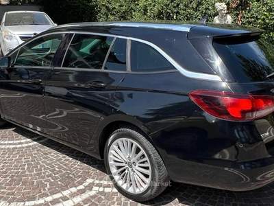 Opel Astra Astra 1.6 CDTi Sports Tourer Grigio usata ANGRI