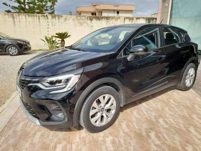 Renault Captur Blue dCi 8V 95 CV Business Nero usata Caprarica di Lecce