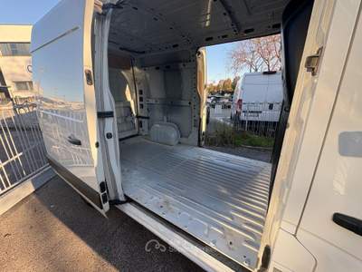 Opel Movano 2.3 Biturbo CDTI HKa L2H2 3,5t Bianco usata Mirano