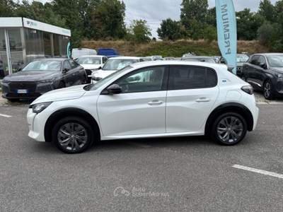 Peugeot 208 Allure Pack e 136cv Bianco usata Roma