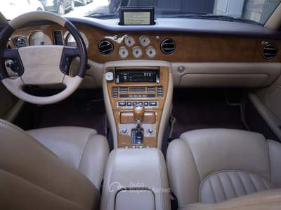 Bentley Arnage Bentley Arnage Red Label 298KW ANNO 1999 Nero usata Torino