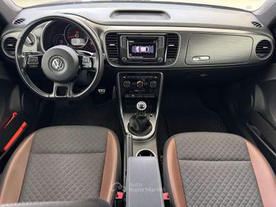Volkswagen Maggiolino Maggiolino 1.2 tsi Design 105cv usata Ciserano