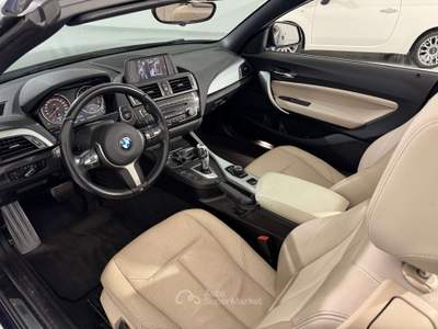 BMW Serie 2 220d 220 220d Cabrio Luxury AVENTE 64.000 KM Blu/Azzurro usata Ciserano