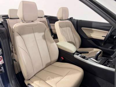 BMW Serie 2 220d 220 220d Cabrio Luxury AVENTE 64.000 KM Blu/Azzurro usata Ciserano
