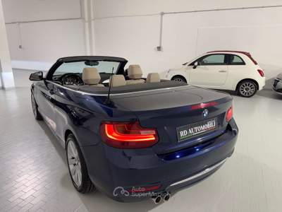 BMW Serie 2 220d 220 220d Cabrio Luxury AVENTE 64.000 KM Blu/Azzurro usata Ciserano