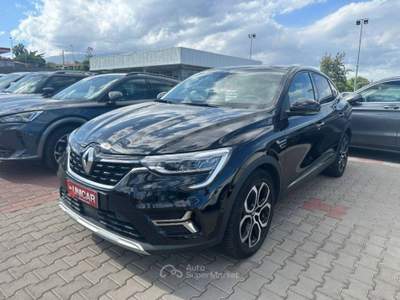 Renault Arkana 1.6 E-Tech full hybrid R.S. Line 145cv usata Aci Sant'Antonio