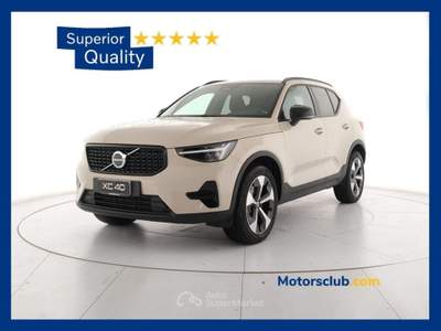 Volvo XC40 B3 automatico Plus Dark - Autocarro Beige usata Modena