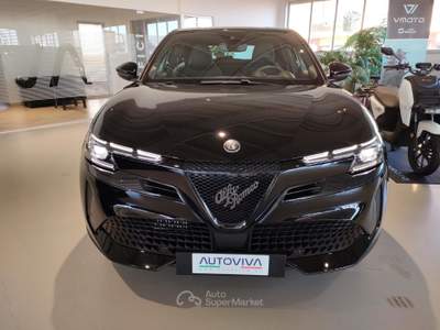 Alfa Romeo Junior 1.2 136 CV Hybrid eDCT6 con Pack Techno Nero usata Riva presso Chieri