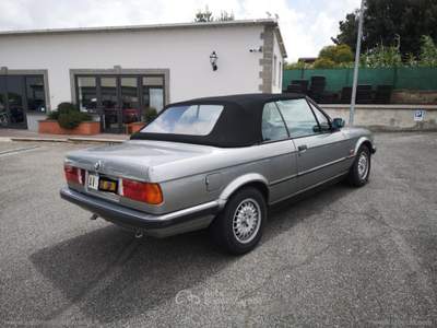 BMW Serie 3 320i 320i Cabrio L RATE AUTO MOTO SCOOTER Grigio usata MARINO