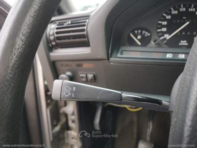BMW Serie 3 320i 320i Cabrio L RATE AUTO MOTO SCOOTER Grigio usata MARINO