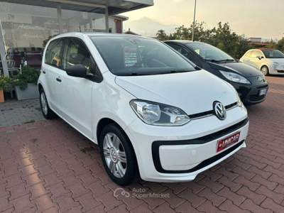 Volkswagen up! 1.0 eco up! High up! 68cv usata Aci Sant'Antonio