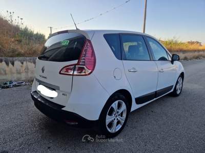 Renault Scénic Scenic Scénic XMod 1.5 dCi 110CV Start&Stop Live Bianco usata Gravina in Puglia