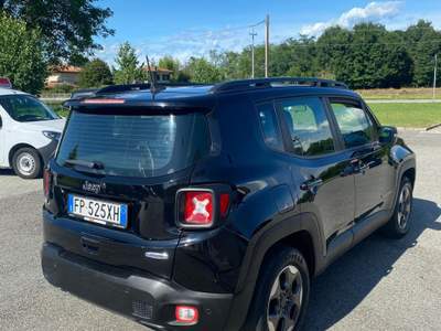 Jeep Renegade JEEP RENEGADE 1.6 MJT LONGITUDE FWD 120cv EURO 6 Nero usata Fontaneto d'Agogna