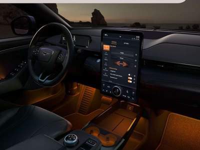 Ford Mustang Extended Range 276 CV Premium Argento usata Pieve di Cento