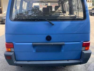 Volkswagen Transporter TD cat Caravelle GL usata Bologna