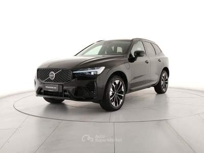 Volvo XC60 T6 Plug-in hybrid AWD automatico Ultra Dark Nero usata Modena