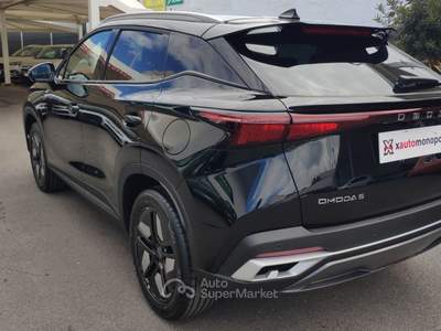 Omoda 5 Premium 1.5 Hybrid/Benz 224 CV C. Automatico Bianco usata MONOPOLI
