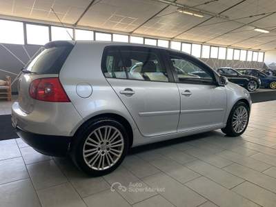 Volkswagen Golf Neopatentati Argento usata larciano