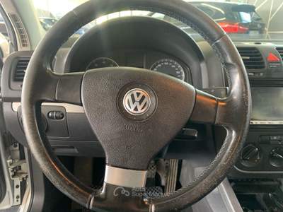 Volkswagen Golf Neopatentati Argento usata larciano
