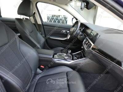 BMW Serie 3 320i 320i Automatic Sport Blu/Azzurro usata Lucugnano