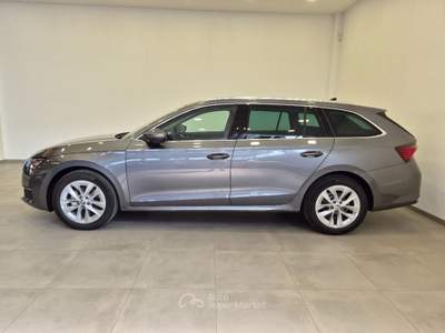 Skoda Octavia 2.0 TDI EVO SCR DSG Wagon Executive N1 Autocarro usata Liscate