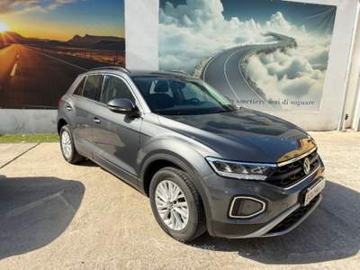 Volkswagen T-Roc Volkswagen T-roc 1.0 tsi Life 110cv Grigio usata Olbia